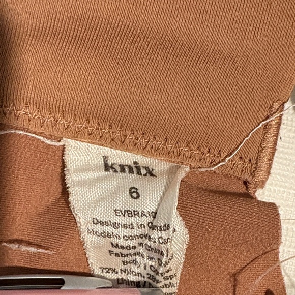 Knix wingwoman Brown Seamless Bra - Picture 4 of 5